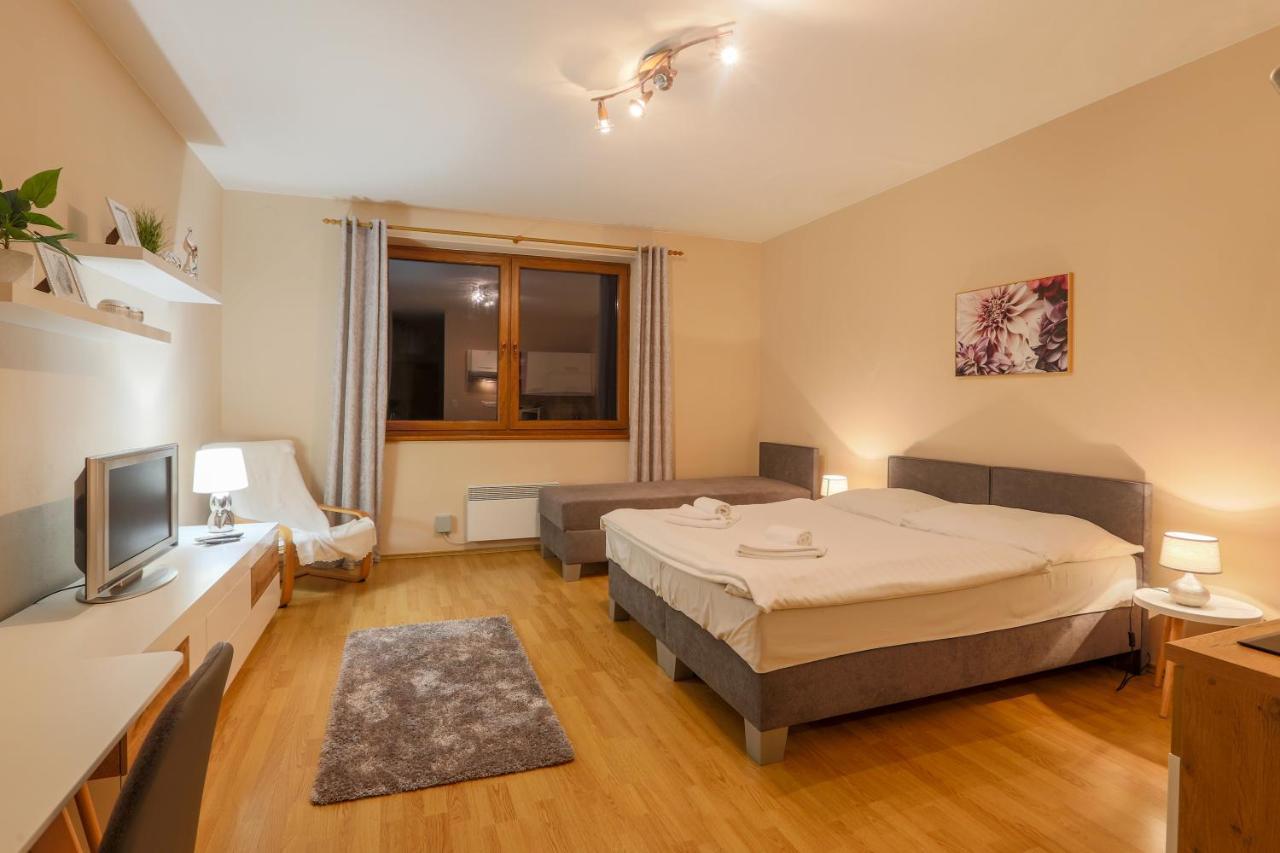 Apartmanovy Dom Fatrapark 1 S Wellness - Hlavna Recepcia Ruzomberok Extérieur photo