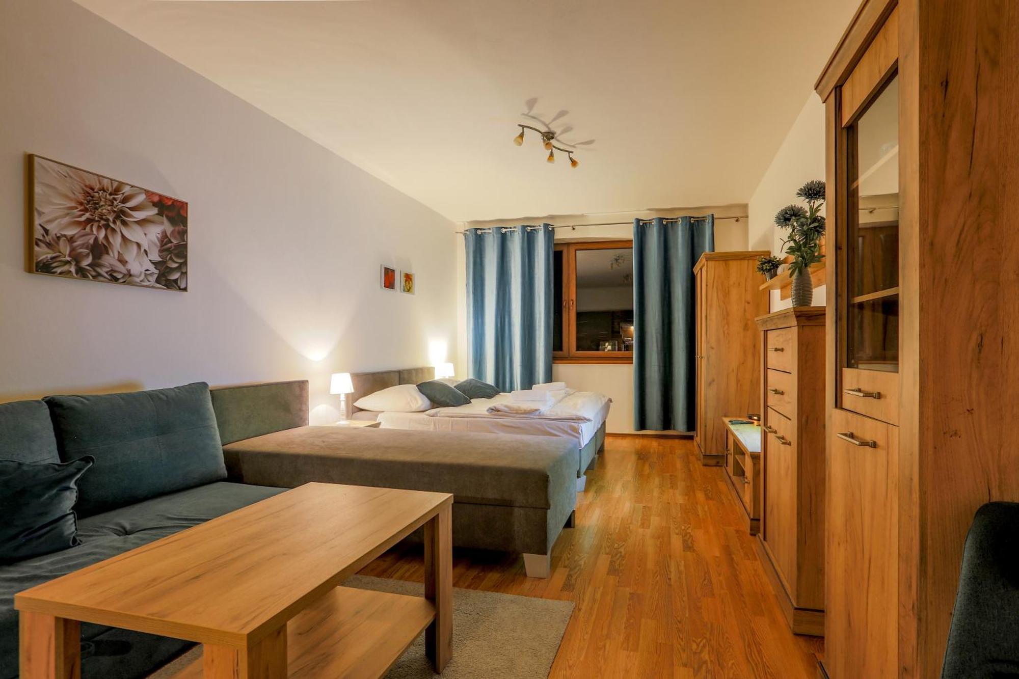 Apartmanovy Dom Fatrapark 1 S Wellness - Hlavna Recepcia Ruzomberok Extérieur photo