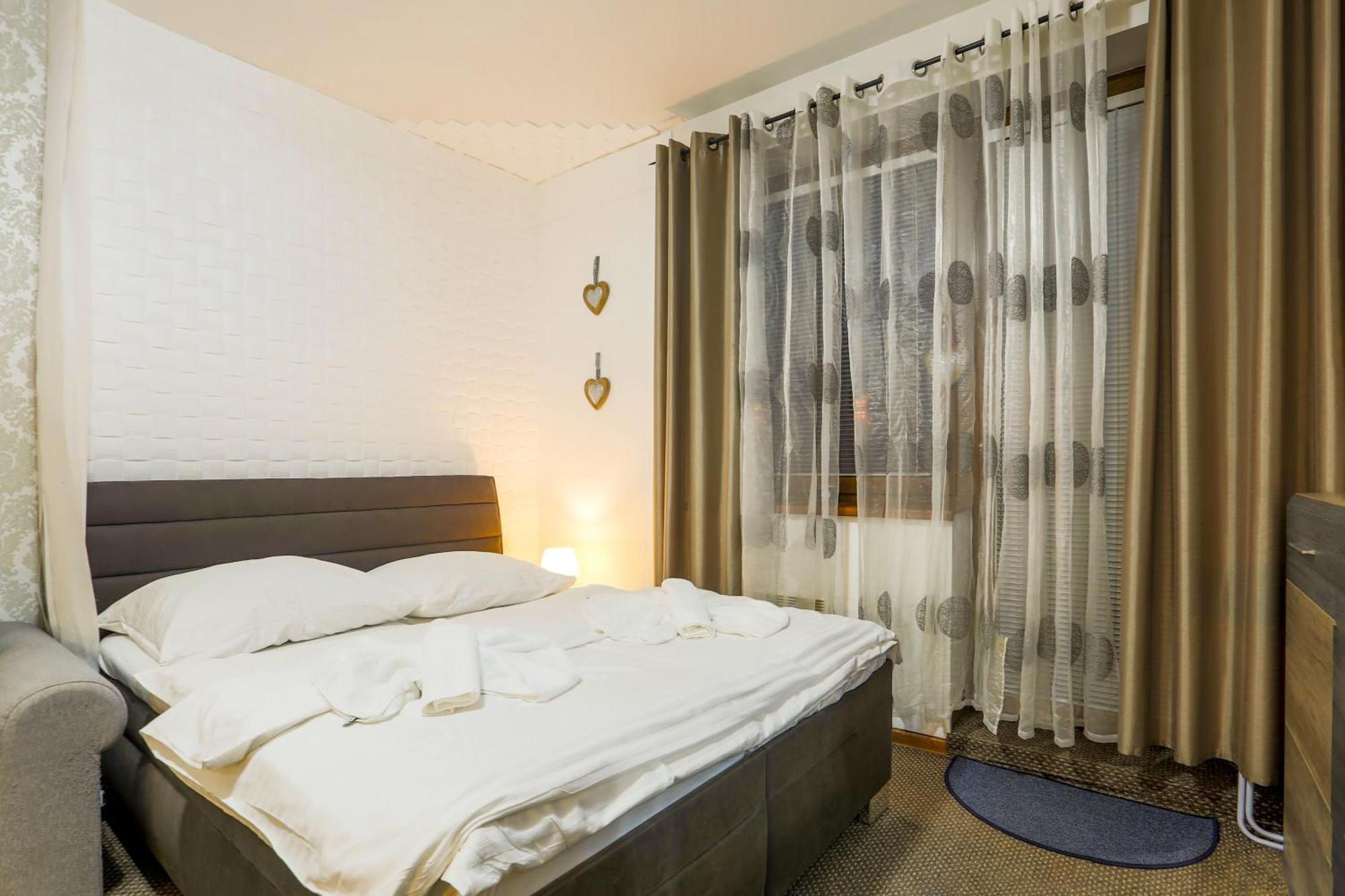Apartmanovy Dom Fatrapark 1 S Wellness - Hlavna Recepcia Ruzomberok Extérieur photo